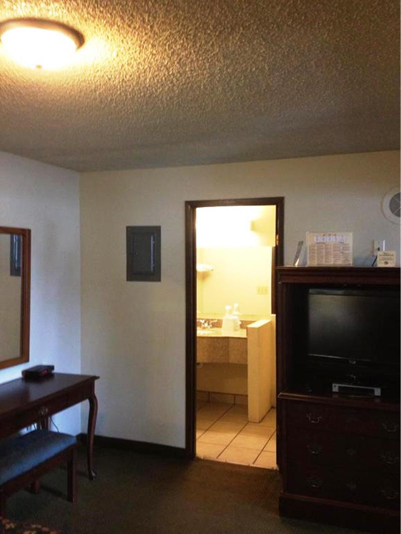 Knights Inn & Suites Seatac Airport Тукуила Екстериор снимка